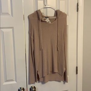 NWT Knitted sweater pulled over